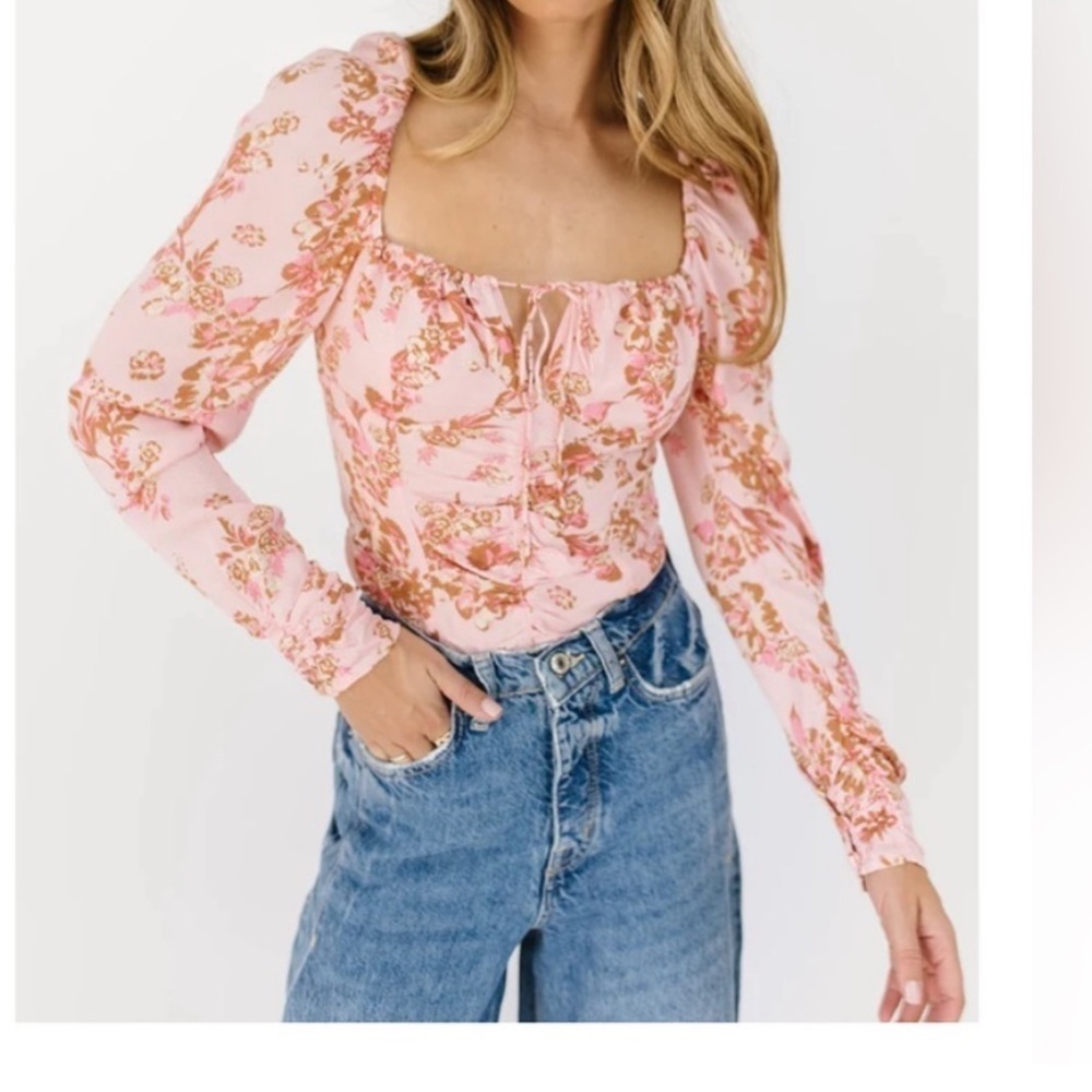 NWT FREE PEOPLE HILARY PRINTED TOP IN PINK COMBO SIZE M